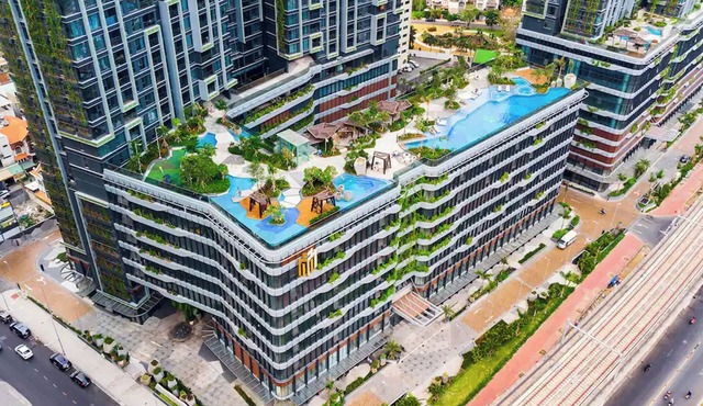 Bluesky Lumiere Riverside Luxury