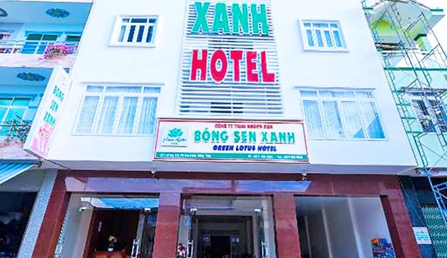 Bong Sen Xanh Hotel