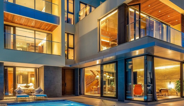 Brand New 5 BDR Pool Villa in 5 Star Resort| Beach