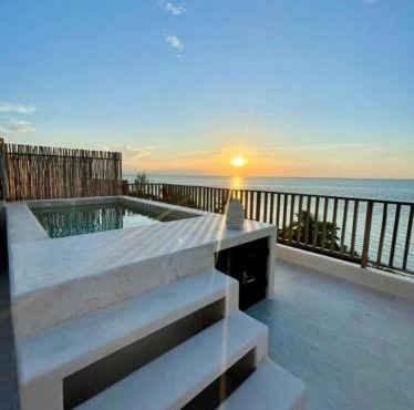 Breathtaking Ocean Vista Penthouse with Private Pool