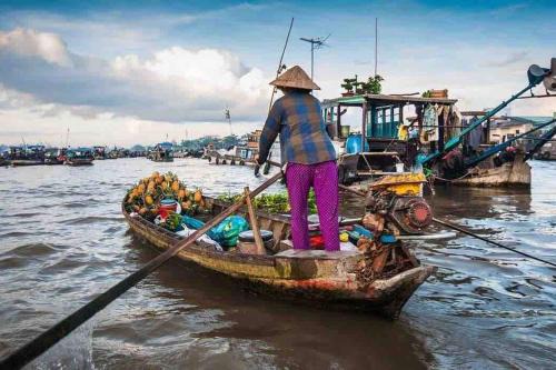 Căn hộ ngay chợ nổi