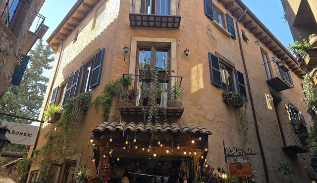 Carrara: Harmony, Luxury, and Comfort in ValQuirico