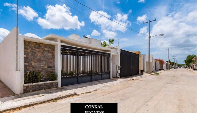 Casa con alberca privada en Conkal