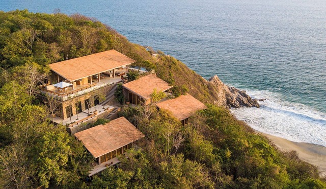 Casa Cuachalala at Mazunte