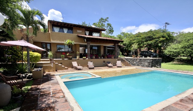 Casa de las Luces by Andiani Travel