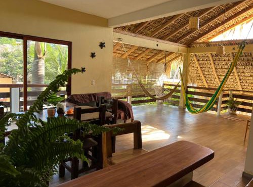 Casa Jumaya depto con dos habitaciones queen.