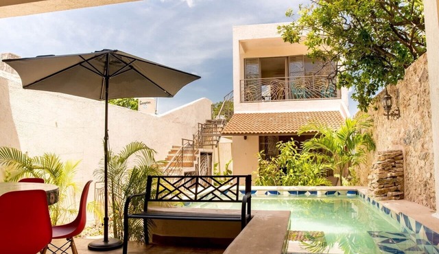 Casa Palmas by Majikal B&B