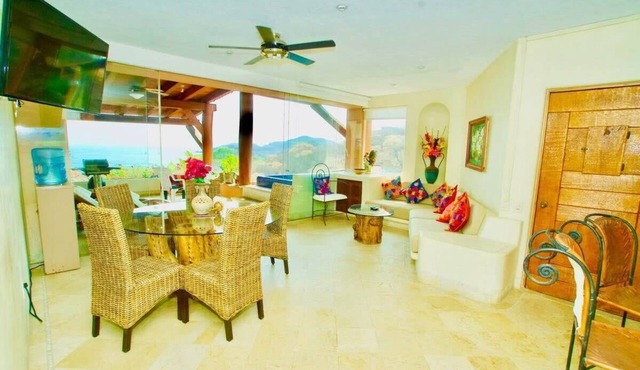Casa Que Ve Al Mar - 2 Bedroom Villas