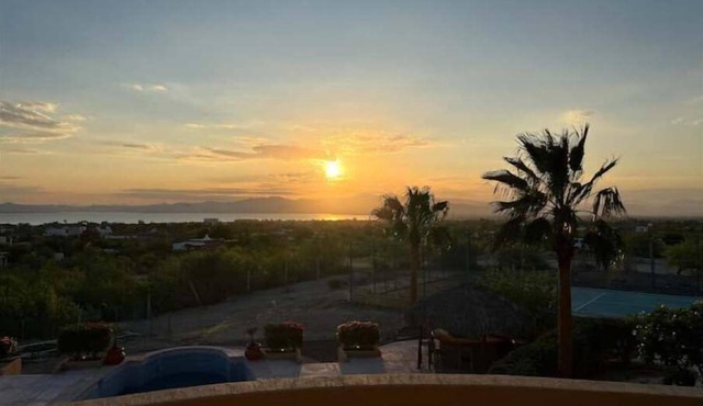 Casa Vista Del Mar "Casita Sunset"