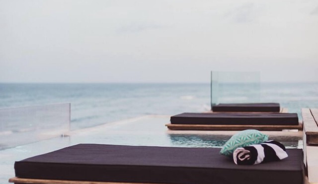 Casa Xuul Oceanfront Villa Chef Staff, Pools, Hot tub & Rooftop 24 guests