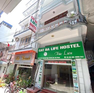 Cat Ba Life Hostel
