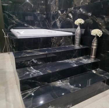 Cataleya red