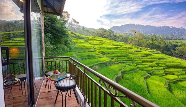 Central Hills Pu Luong Resort