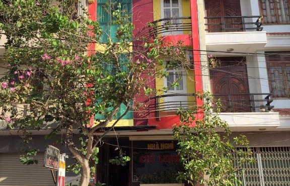 CHÍ LINH MOTEL