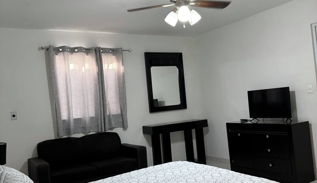 Charming 1-bedroom apartment with AC, WiFi in delightful Torreón
