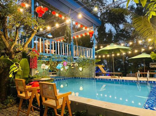 Charming and Spacious Beach Homestay 4 Rooms 1 Pool Entire Palace
