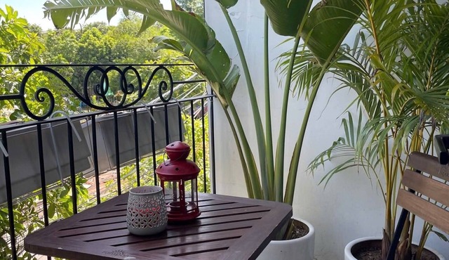 Charming bed & breakfast in delightful Hà Nội with AC, WiFi