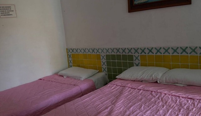 Charming bed & breakfast in wonderful Q.R. with AC