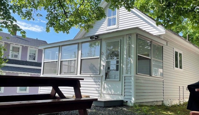 Charming cottage in the heart of downtown Ogunquit in Ogunquit