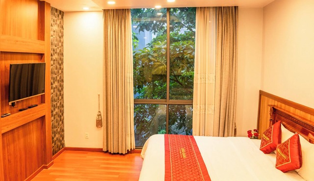 Chau Giang Hotel