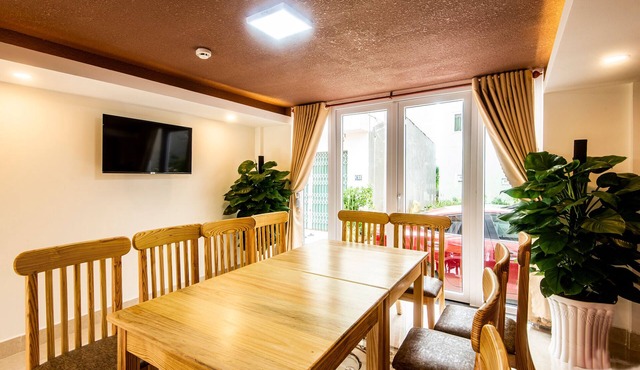 CoCo Hotel Kinh Chao Quy Khach