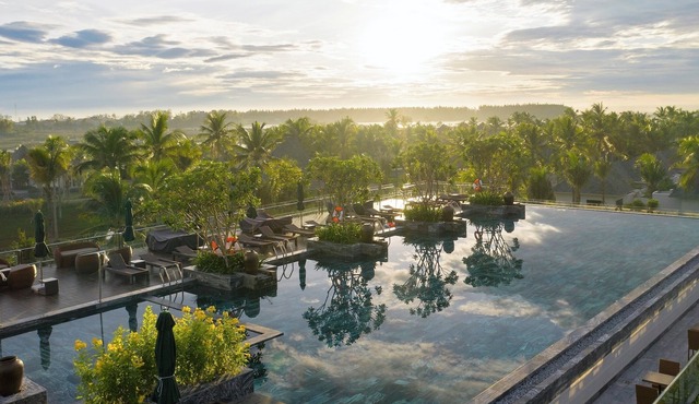 Cocoland River & Beach Resort