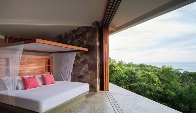 Cocolia Hotel