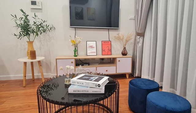 COLAZY HOUSE- 2 bedrooms Condo - Imperia Vinhomes Smart City