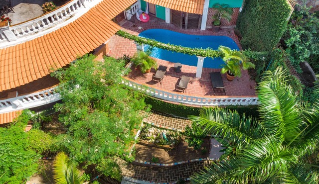 Colorful Mexican Style Villa with Pool and Garden