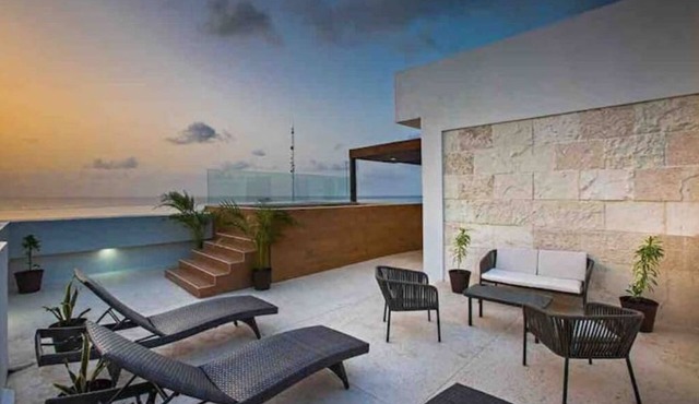 Condo Nova/Modern 2 Bedroom w/Pool