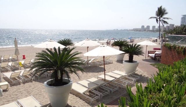 Condominium with the best amenities in Icon Puerto Vallarta in front of the sea