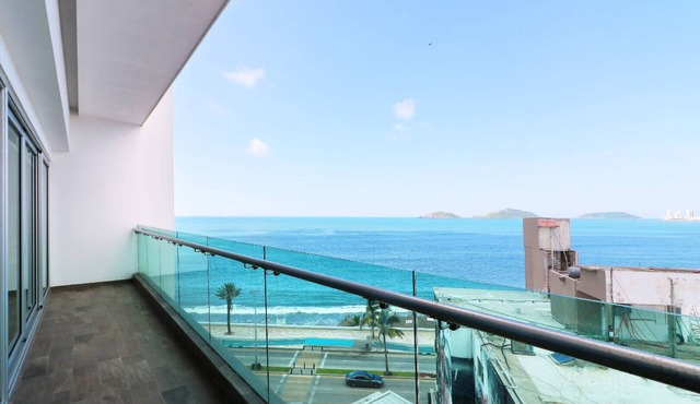 CONDOS M412 ByTrvl2hm & Mazatlan Regency