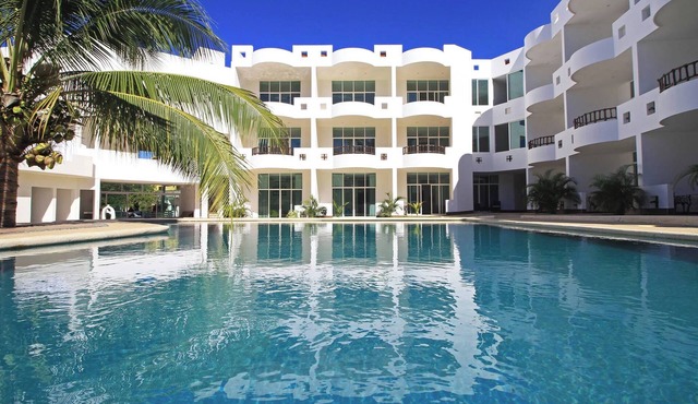 COSTA MADERO RESORT