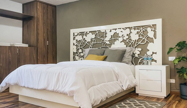Cozy suite in Angelopolis (pet friendly) 3 min from the Star of Puebla