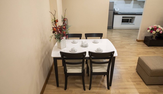 Cozy and Quiet Japanese Style Serviced Aparment in Quan Hoa|703