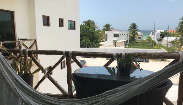 Cozy two bedroom apartment 50m from the beach