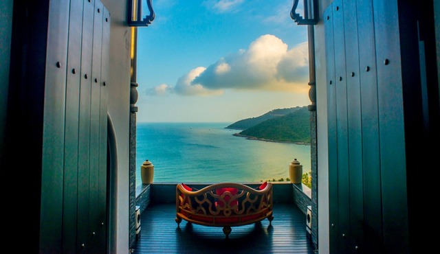 Da Nang Intercontinental 3 BR Sun Peninsula Residence Villa