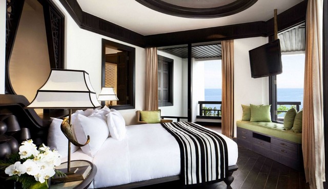 Da Nang Intercontinental Classic Terrace Suite