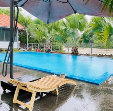 Dalis Waterfall Homestay