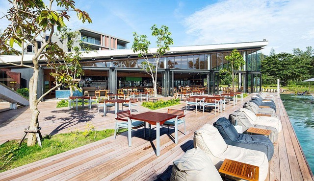 Deluxe Seaview king bed Khao Lak (DS1)