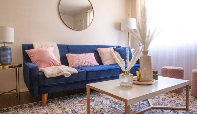 Desert Ruby-Walking distance to ASU-Cozy Apartment