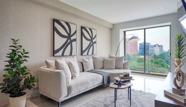 Designer 2BR in Polanco, Two King Beds with Pool