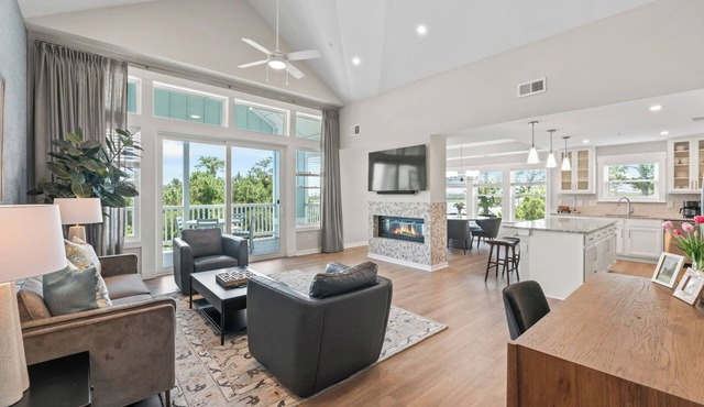 Diamond Drift 3 Bedroom Condo at Hamilton Cay Reserve