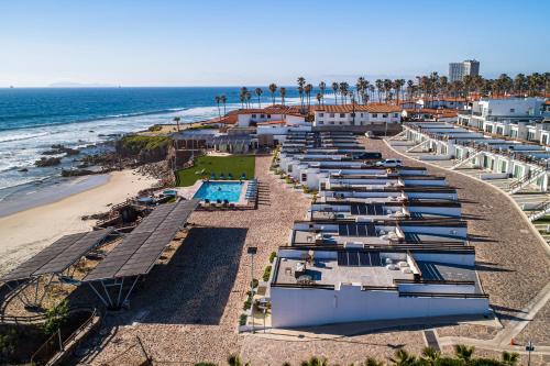 Dog-Friendly Suite with Kitchenette, Heated Outdoor Pool, Hot Tub, Private Patio