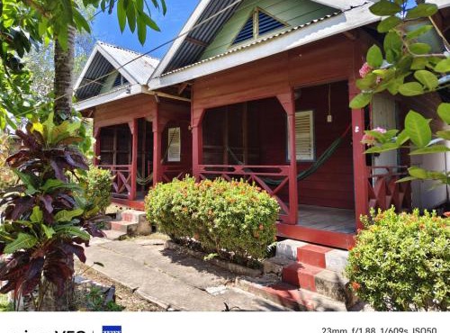 DONDET Garden Guest House