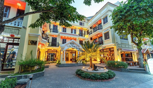 Double Standard - Thuy Duong 3 Boutique Hotel & Spa
