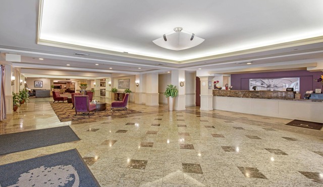 DoubleTree by Hilton Downtown Wilmington - Legal District