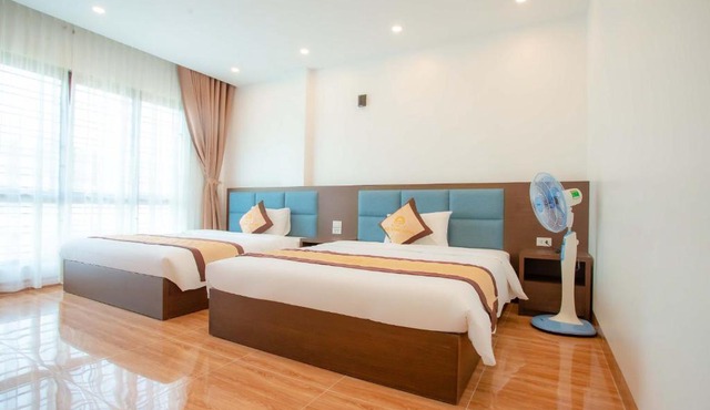 Duc Manh Hotel (Đức Mạnh Hotel)