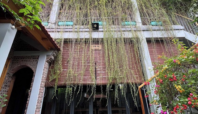 Duong Lam Village