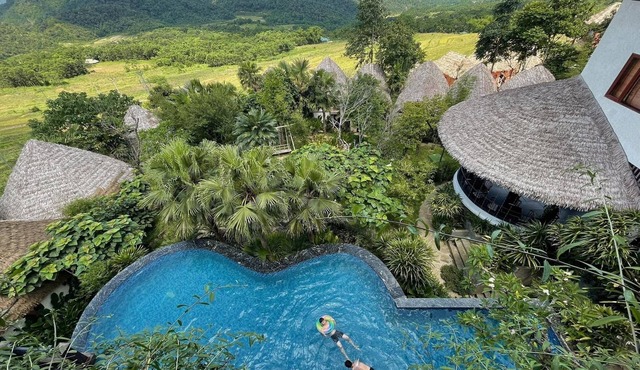 Ebino Pu Luong Resort